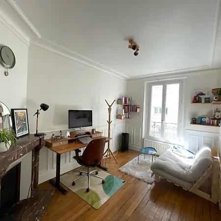 Cosy A Montmartre アパート